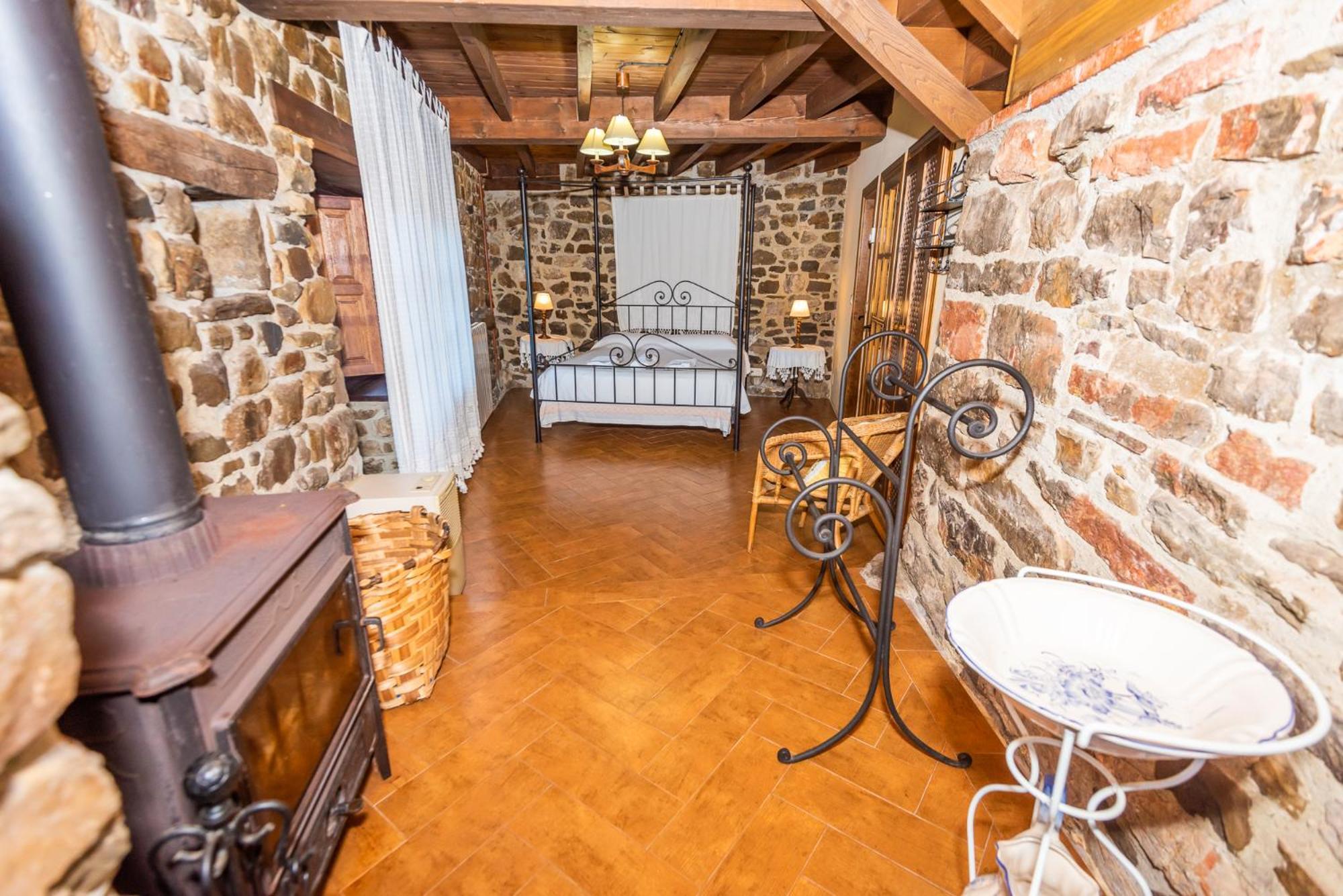 Casa De Ligueria Country house Rozapanera