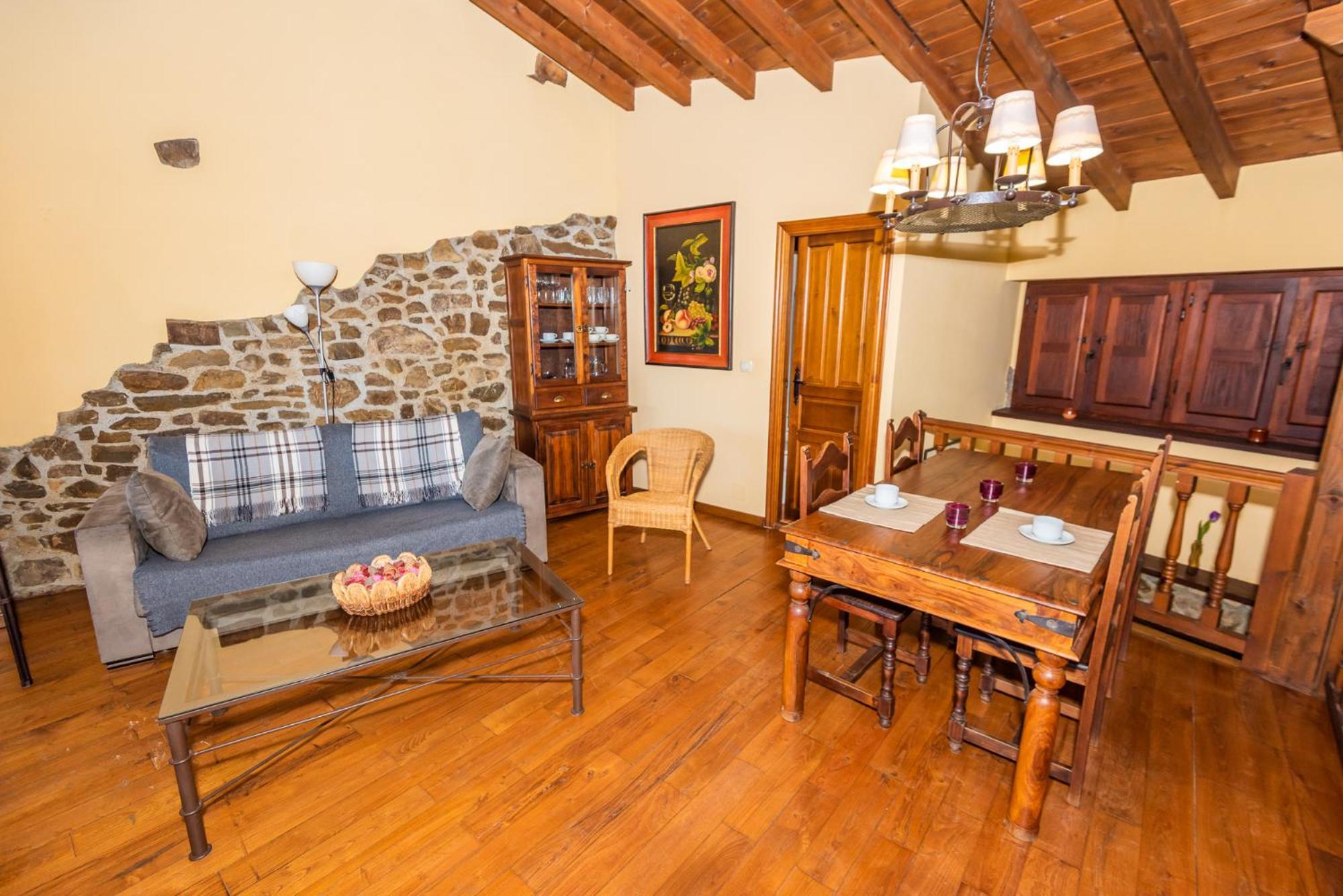 Casa De Ligueria Rozapanera